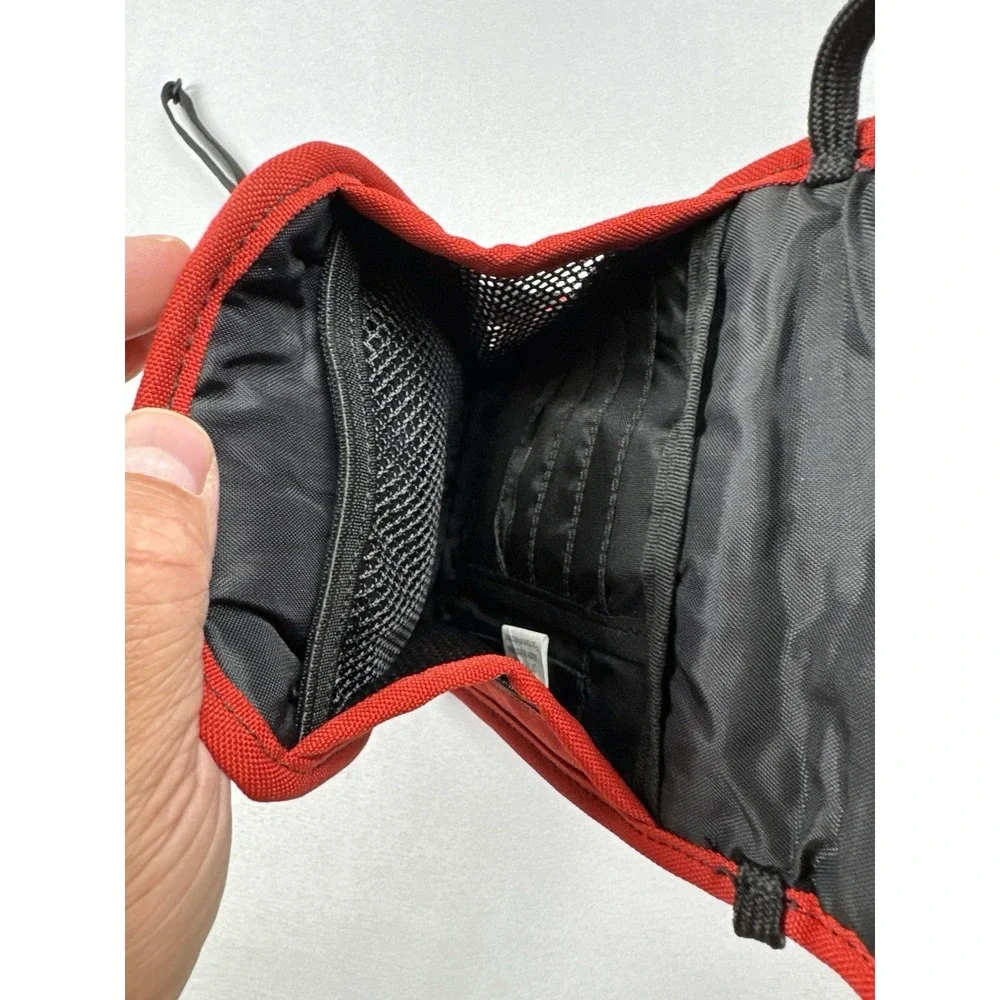 Columbia Ditty Pouch Red Neck Wallet Travel Passport ID Holder Crossbody Bag